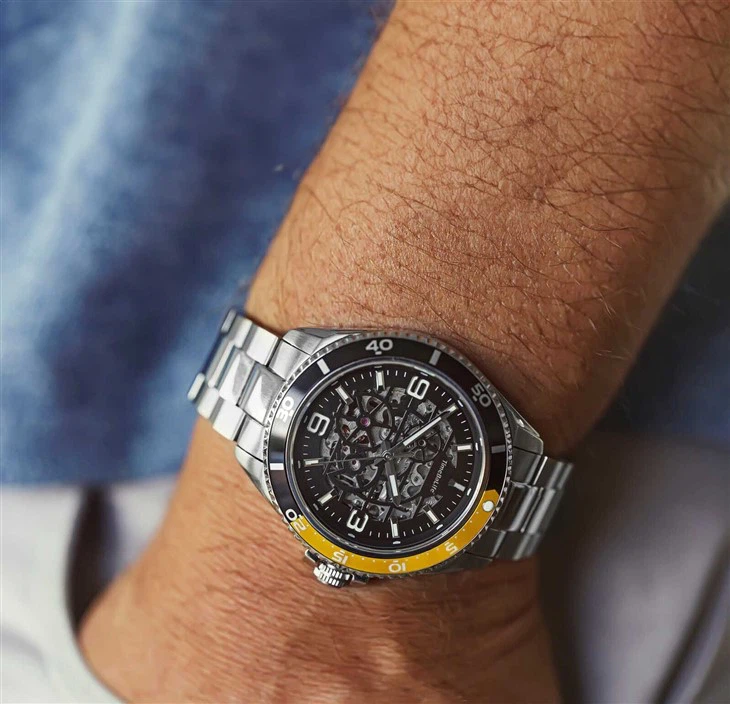 CUSTOM DIVE NH72 Watch